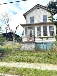 /international/us/1001-ambrose-east-liverpool-oh-110100944959/