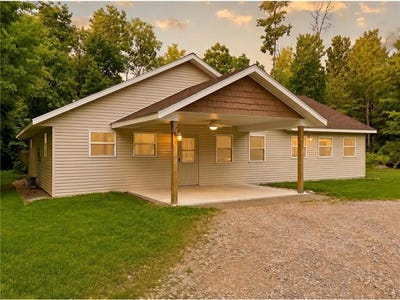 /international/us/28939-green-tree-lane-akeley-mn-110108583866/