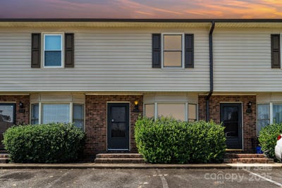 /international/us/434-stoneycreek-lane-rock-hill-sc-110100779951/