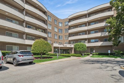 /international/us/7201-n-lincoln-avenue-lincolnwood-il-110109395510/