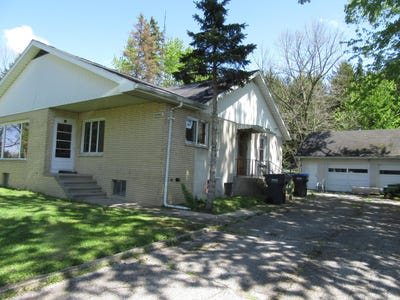 /international/us/8973-gast-road-bridgman-mi-110107827562/