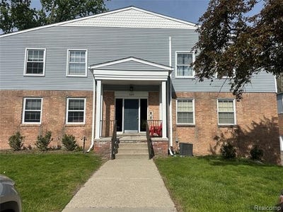 /international/us/509-e-university-drive-rochester-mi-110108151823/