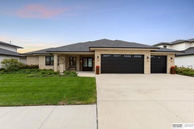 /international/us/28426-laurel-circle-valley-ne-110120090516/