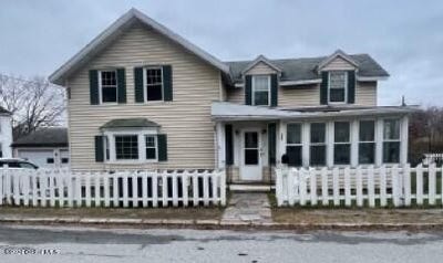 /international/us/1-nixon-street-hoosick-falls-ny-110088875201/