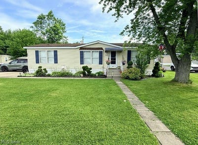 /international/us/27216-cook-rd-olmsted-falls-oh-110109753528/