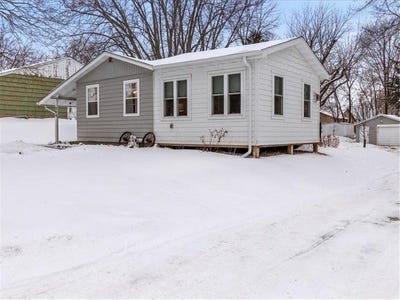 /international/us/309-4th-street-s-delano-mn-110104875940/
