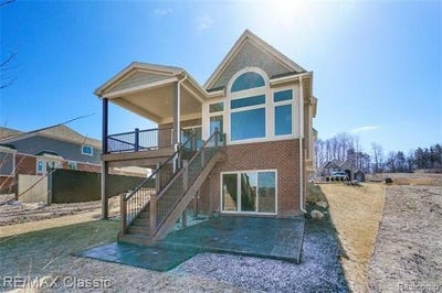 /international/us/stoney-point-green-oak-twp-mi-110039872924/
