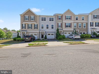 /international/us/1428-hudgins-farm-circle-fredericksburg-va-110108148401/