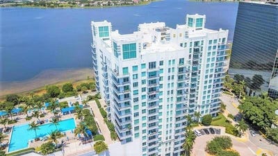 /international/us/300-s-australian-avenue-west-palm-beach-fl-110100146665/