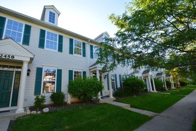 /international/us/2460-georgetown-circle-aurora-il-110108891202/