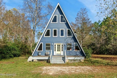 /international/us/14004-ann-rd-moss-point-ms-110103891742/