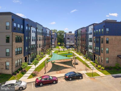 /international/us/14114-gypsum-loop-chantilly-va-110100728396/