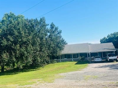 /international/us/49050-highway-112-poteau-ok-110108881687/