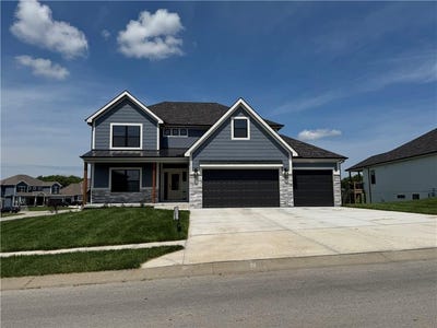 /international/us/12860-n-champanel-way-platte-city-mo-110093421348/