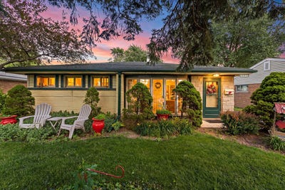/international/us/17237-greenbay-avenue-lansing-il-110109115619/