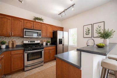 /international/us/3929-pepper-thorn-avenue-north-las-vegas-nv-110108383748/