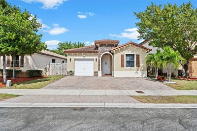 /international/us/9317-sw-227th-ter-cutler-bay-fl-110097595016/