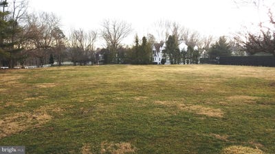 /international/us/1400-hunsicker-road-lancaster-pa-110081608514/