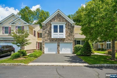 /international/us/11-hopkins-court-par-troy-hills-twp-nj-110108498140/