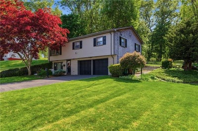 /international/us/353-thibeault-avenue-woonsocket-ri-110108147635/