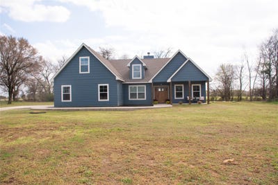 /international/us/1503-county-road-3385-saltillo-tx-110106233934/