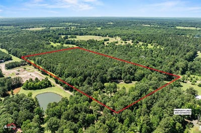/international/us/1590-county-road-3801-joaquin-tx-110105936207/