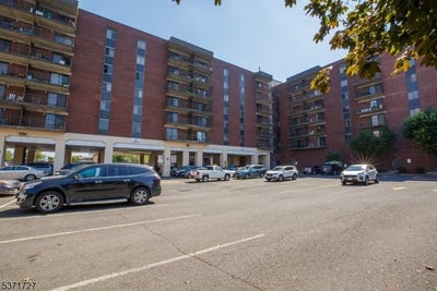 /international/us/10-n-wood-ave-linden-city-nj-110100917274/