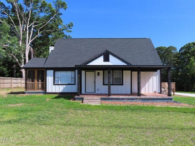 /international/us/527-cornelius-street-hillsborough-nc-110108235098/