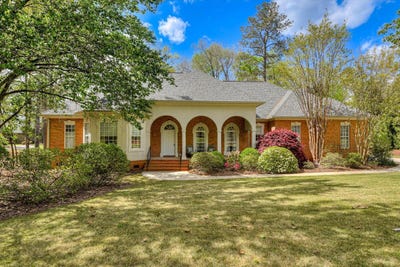 /international/us/222-gerard-circle-mccormick-sc-110091193947/