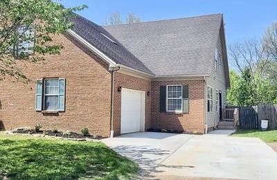 /international/us/220-tanbark-drive-georgetown-ky-110106447746/