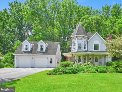 /international/us/3247-s-5th-avenue-myerstown-pa-110100424140/