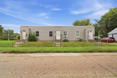 /international/us/407-e-6th-street-fairmont-mn-110110367750/