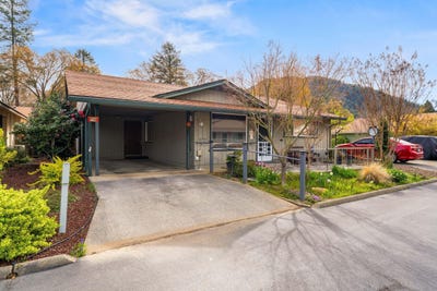 /international/us/714-brookside-circle-rogue-river-or-110106697493/