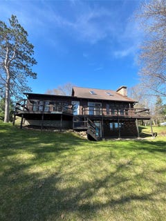 /international/us/2684-6-3-16-avenue-new-auburn-wi-110107778431/