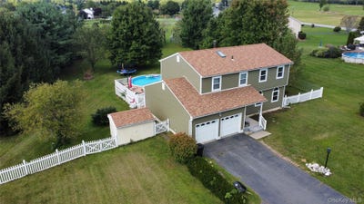 /international/us/171-county-route-49-slate-hill-ny-110105096879/
