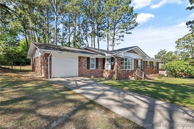 /international/us/612-york-road-fayetteville-nc-110098846403/