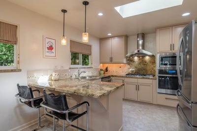 /international/us/1105-funston-ave-pacific-grove-ca-110105277847/