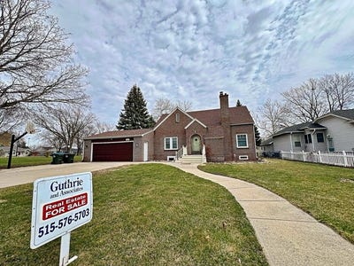 /international/us/1039-n-19th-street-fort-dodge-ia-110106729264/
