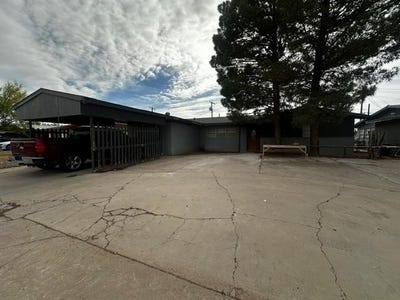/international/us/1414-s-plum-st-pecos-tx-110107798036/