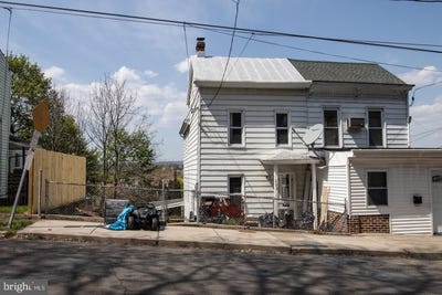 /international/us/602-pierce-street-pottsville-pa-110109883183/
