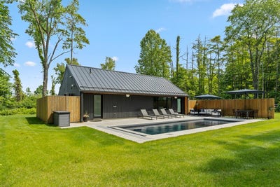 /international/us/6346-riverside-road-fennville-mi-110095444331/
