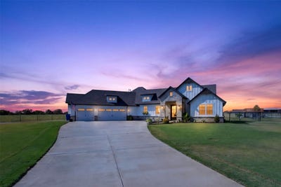 /international/us/228-chambers-creek-trail-alvarado-tx-110120407991/