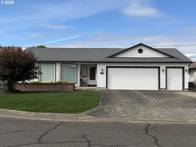 /international/us/1937-heather-way-woodburn-or-110120464142/