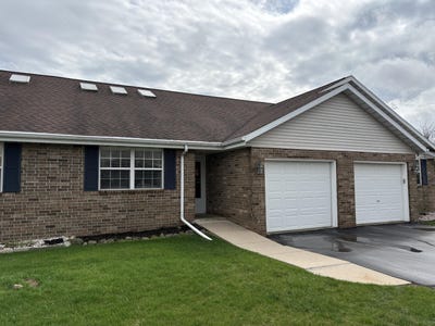 /international/us/321-davis-st-elkhorn-wi-110107417322/