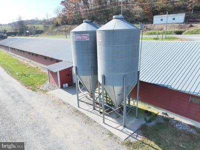 /international/us/3749-state-road-259-baker-wv-110095480677/
