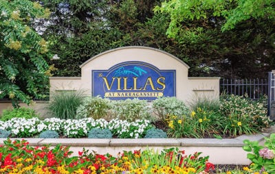 /international/us/115-narragansett-villas-drive-lindenhurst-ny-110120085802/