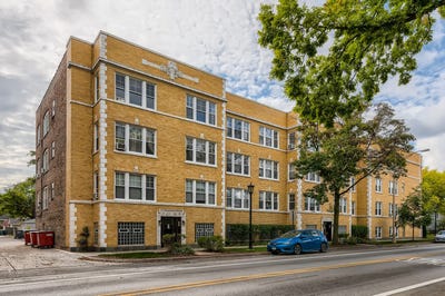 /international/us/219-chicago-avenue-oak-park-il-110108331089/