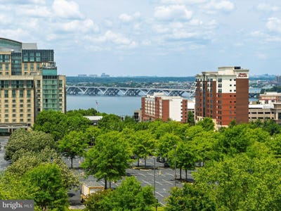 /international/us/510-overlook-park-drive-oxon-hill-md-110106801869/