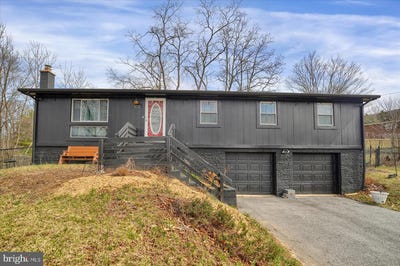 /international/us/173-dale-street-lemont-pa-110101196945/