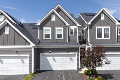 /international/us/1205-josiah-road-naperville-il-110107879815/